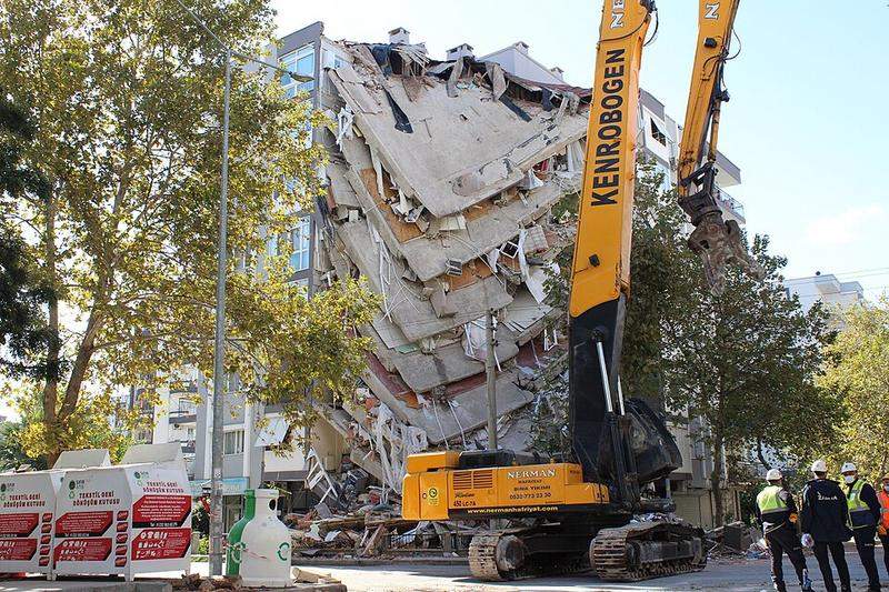 Example building photo — Total destruction